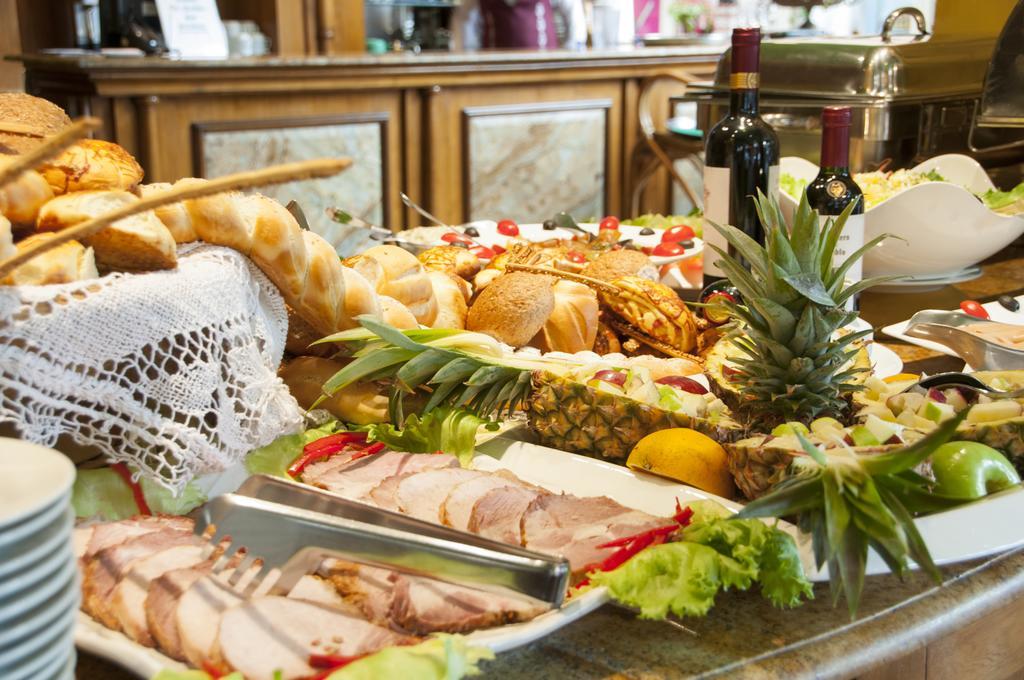 Hotel Las Margaritas 亚松森 外观 照片
