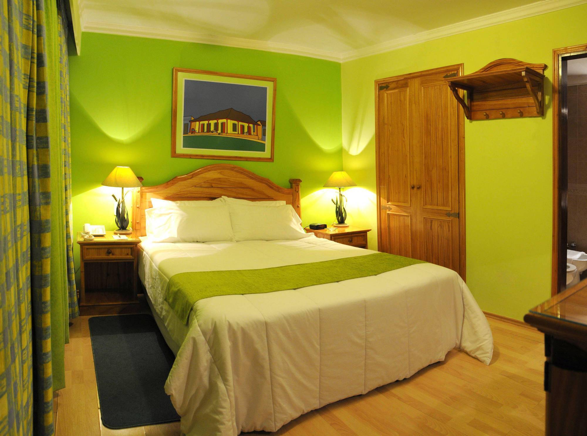 Hotel Las Margaritas 亚松森 外观 照片